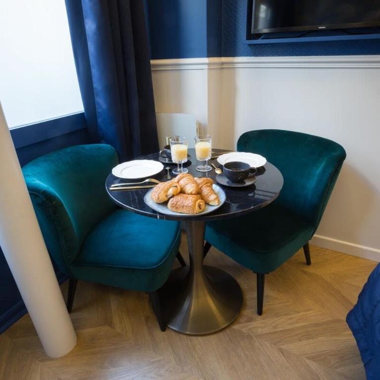 Le Café des Invalides - Appartement avec Douche - 4