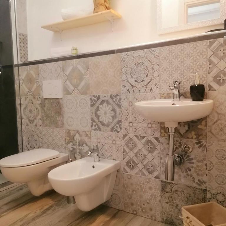 DUOMODUE con terrazza vista mare - Two-Bedroom House - 16