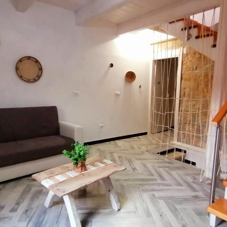 DUOMODUE con terrazza vista mare - Two-Bedroom House - 35