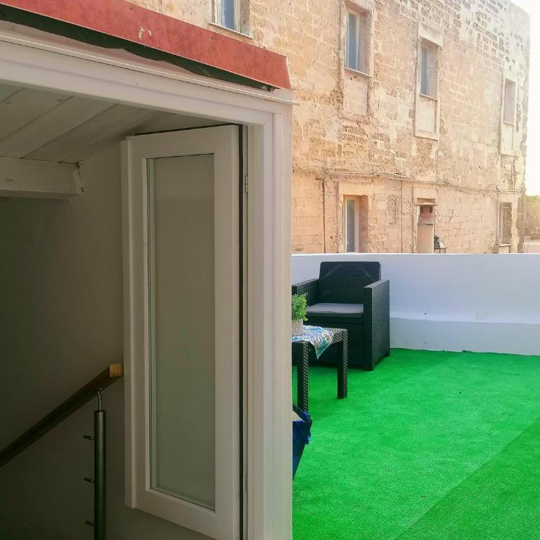 DUOMODUE con terrazza vista mare - Two-Bedroom House - 33