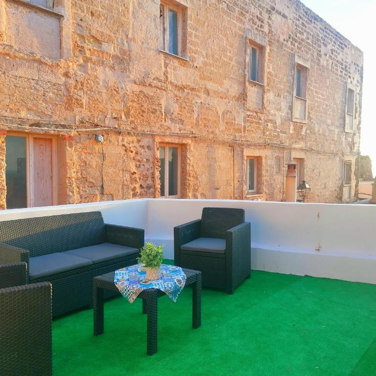 DUOMODUE con terrazza vista mare - Two-Bedroom House - 32