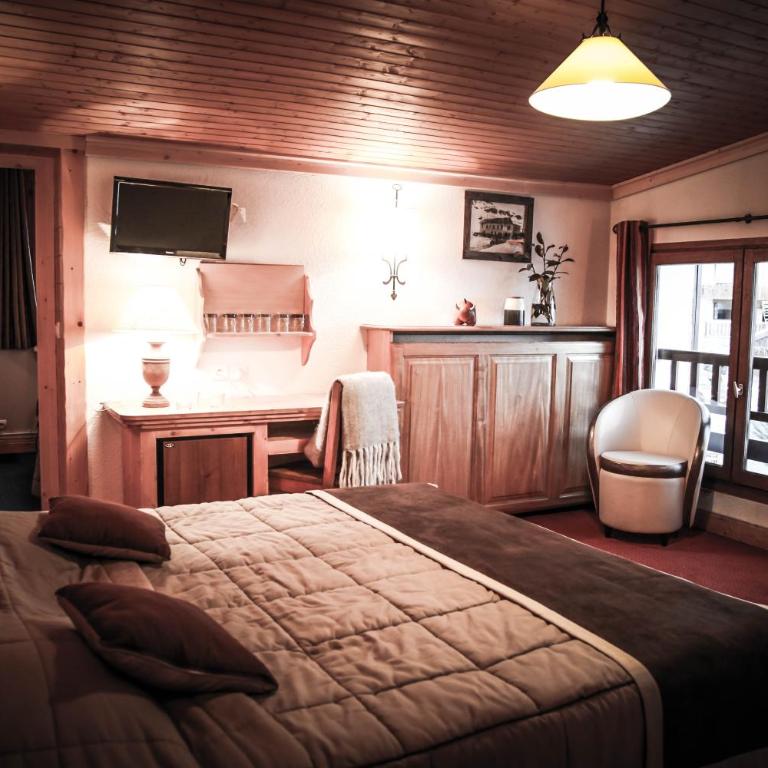 Hôtel Le Refuge - Suite Familiale (4 Adultes) - 4