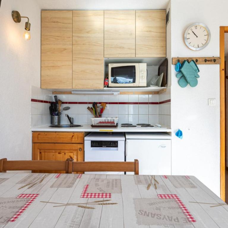 Les Eterlous N07 - 2P5 - Appartement - 4
