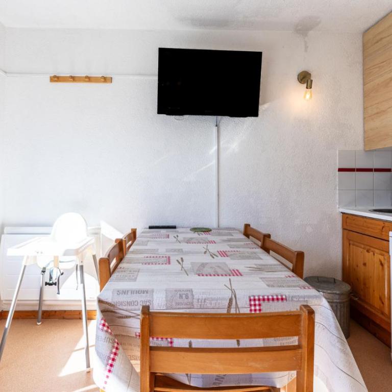 Les Eterlous N07 - 2P5 - Appartement - 5