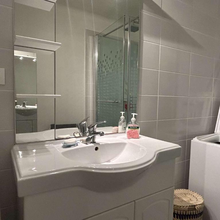 Appartement studio cabine 2-4 couchages BANYULS SUR MER BN100-E131 - Appartement Suite - 12