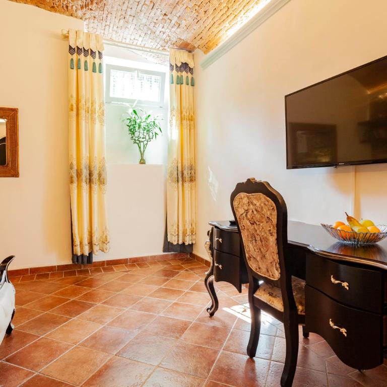 Villa Royal B&B - Camera Quadrupla Standard - 4