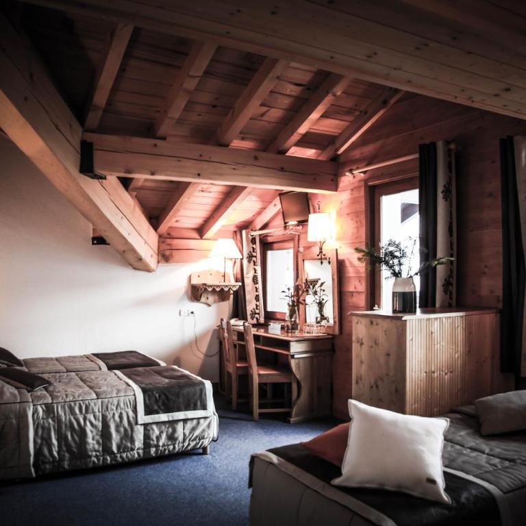 Hôtel Le Refuge - Chambre Quadruple - 5