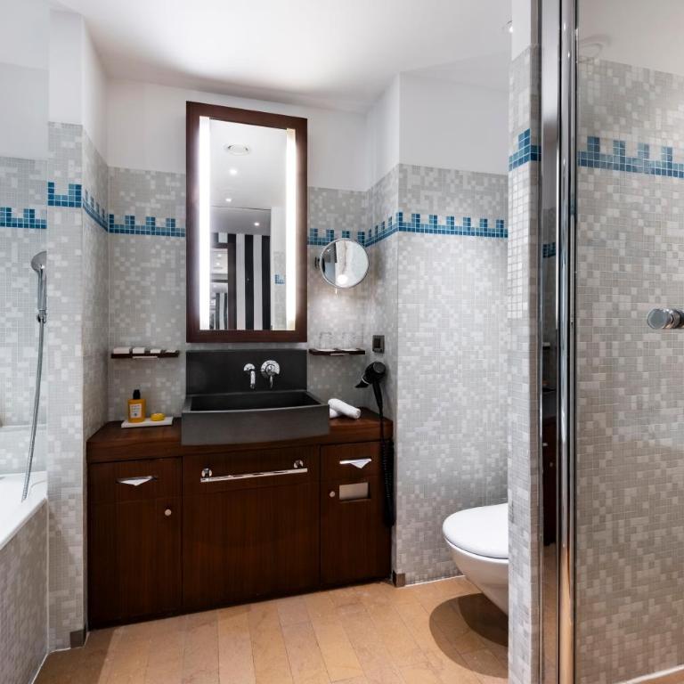 Grand Hôtel Champs-Elysées - Chambre Prestige - Arc De Triomphe - 5