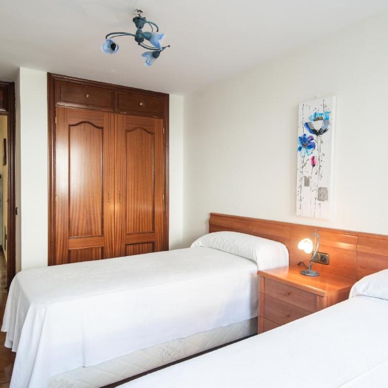 Apartamento los Avines - Centro Llanes - Two-Bedroom Apartment - 32