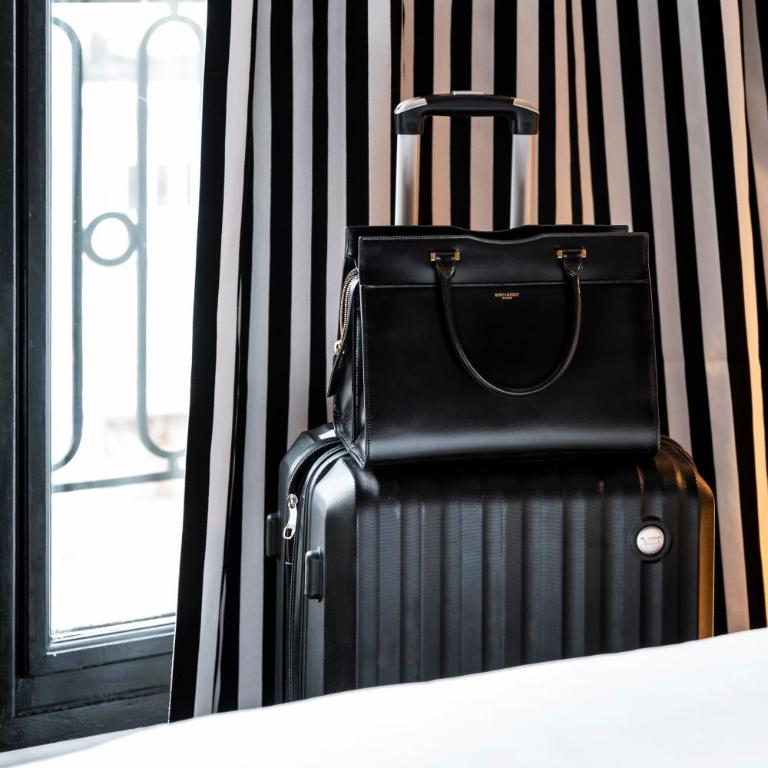 Grand Hôtel Champs-Elysées - Chambre Prestige - Balcon - Arc de Triomphe - 7