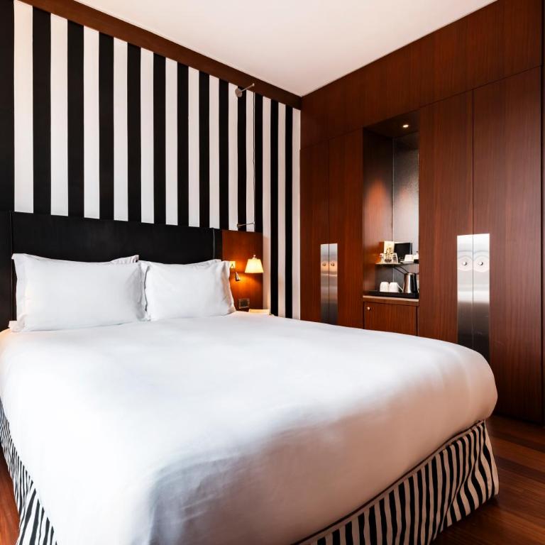 Grand Hôtel Champs-Elysées - Chambre Prestige - Balcon - Arc de Triomphe - 6