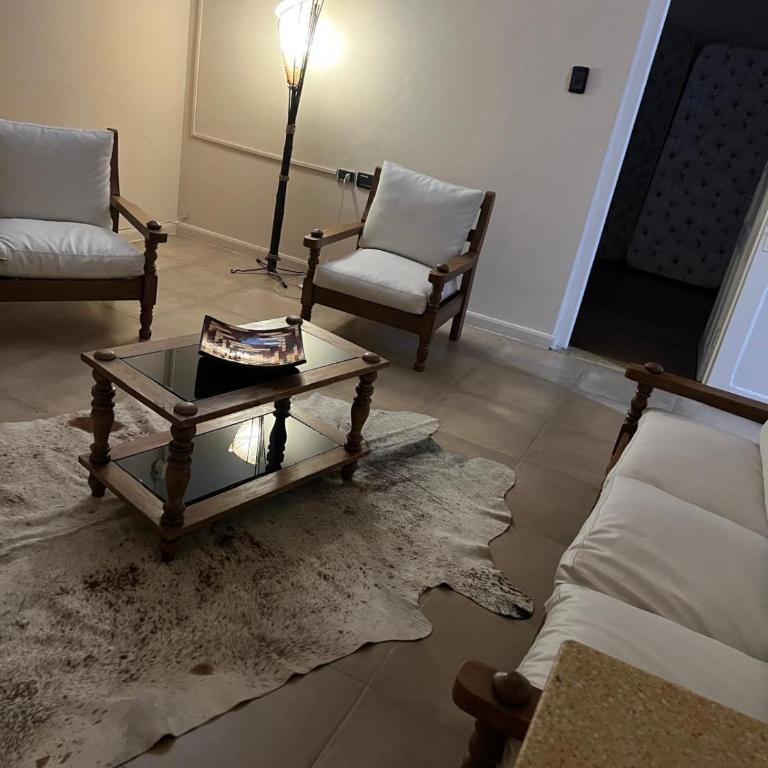 Apartamento céntrico, amplio - Apartamento de 2 dormitorios - 1