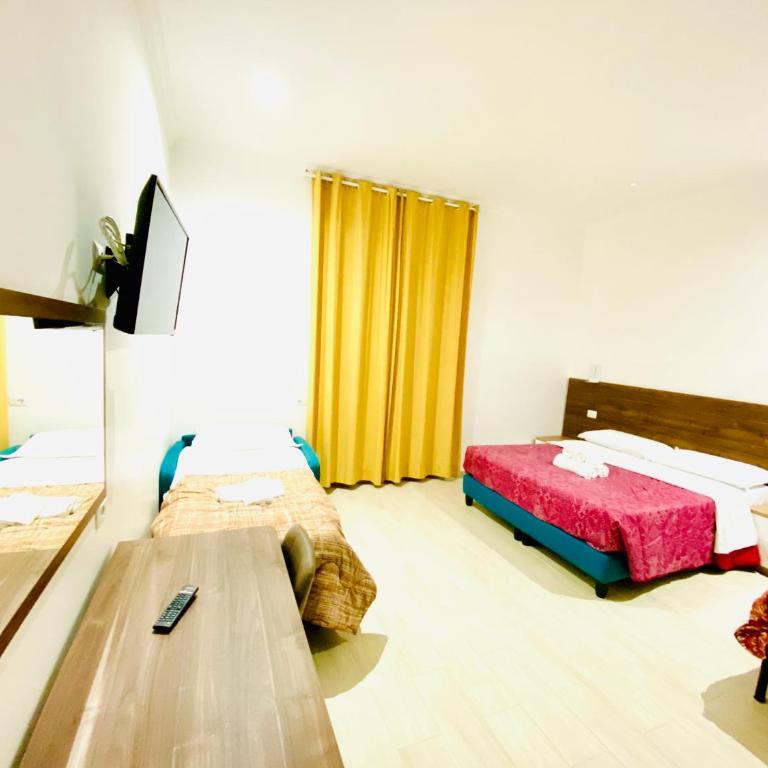 Milazzo Suites - Camera Quadrupla Comfort - 31