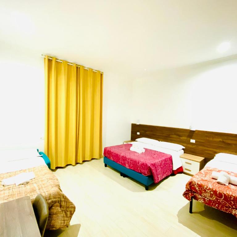 Milazzo Suites - Camera Quadrupla Comfort - 32