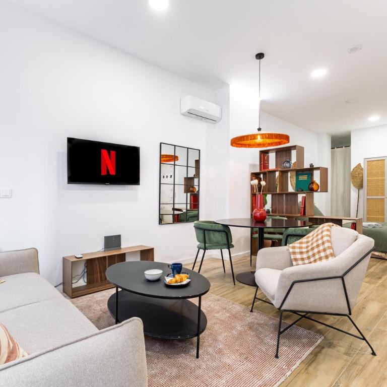 Moderno loft reformado, Smart TV, AC, Beach, 3Pax - One-Bedroom Apartment - 1