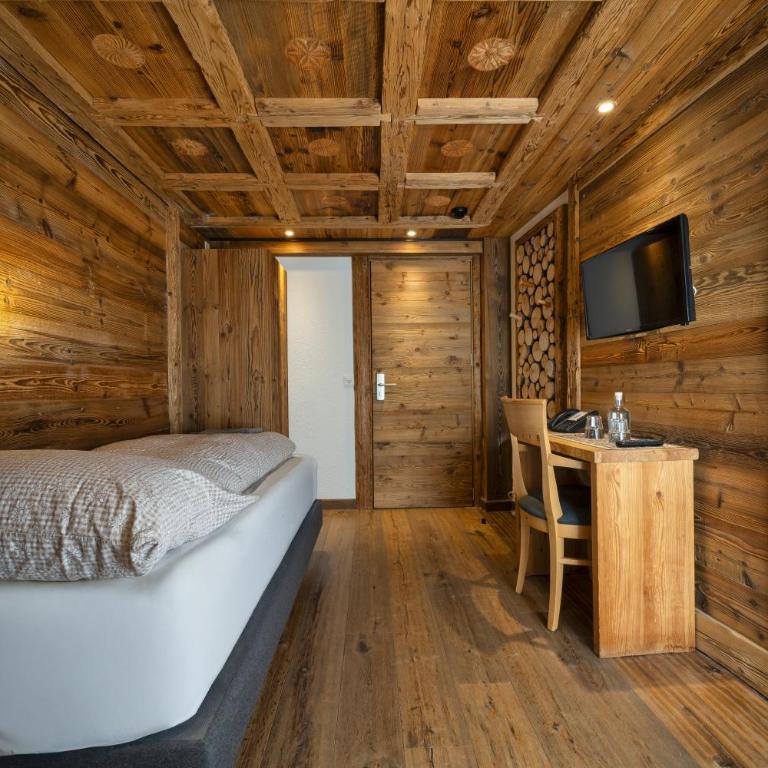 Hôtel Le Grand Chalet - Standard Einzelzimmer mit Balkon und Bergblick - 1