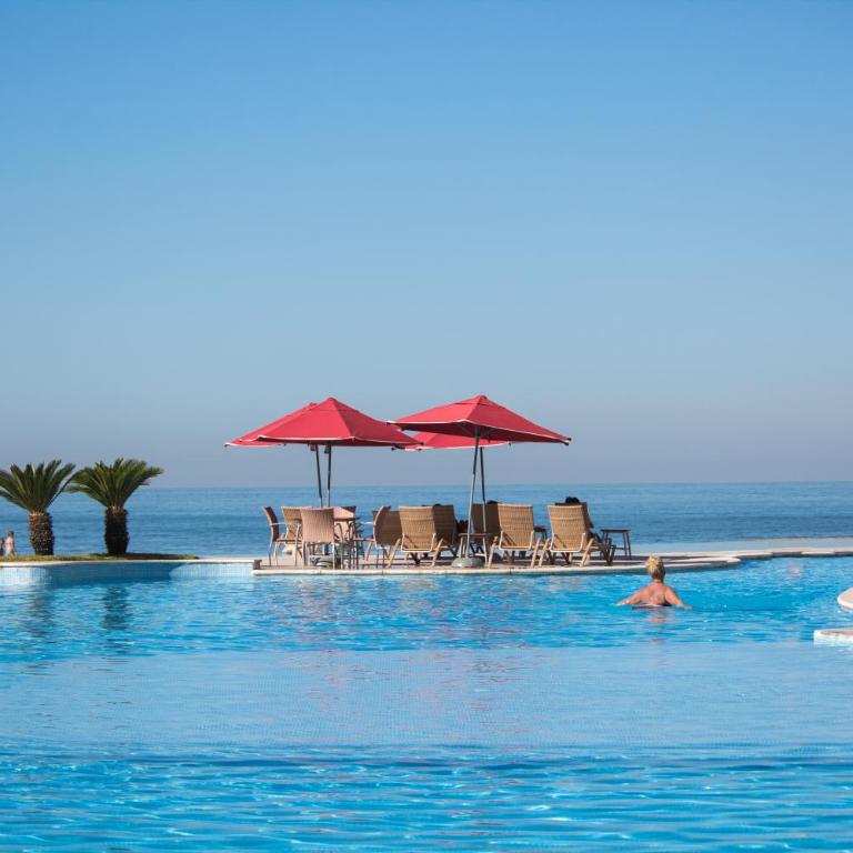 Beachfront Chic Condo - perfect 4Home office! - Apartment mit Aussicht und Balkon - 3