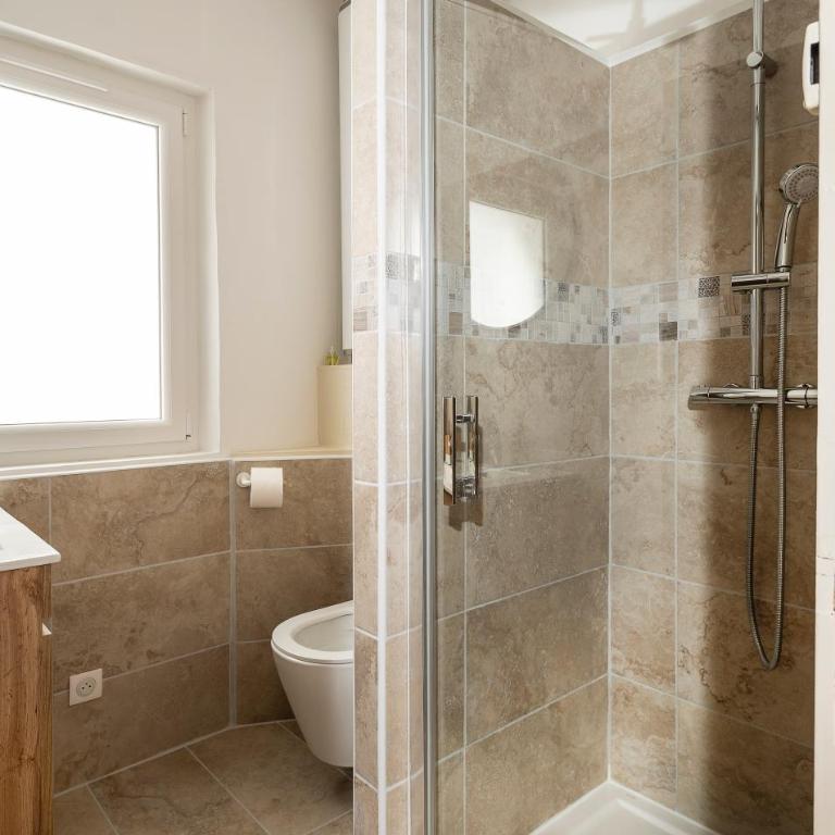 Charmant Appartement au Cœur du Village de Bedoin - Appartement 2 Chambres - 6