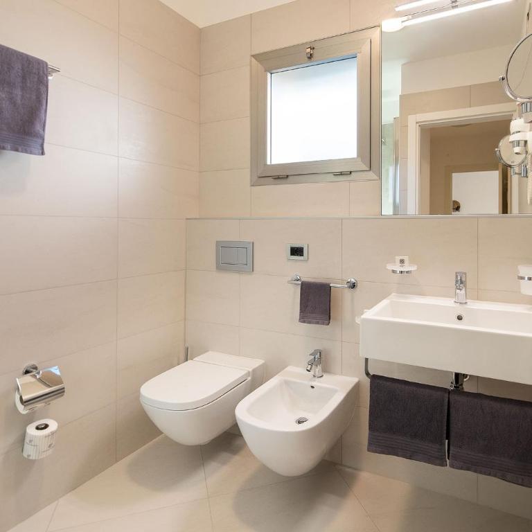 Residence Serenissima - Deluxe Two-Bedroom Apartment (7 Adults) - 3