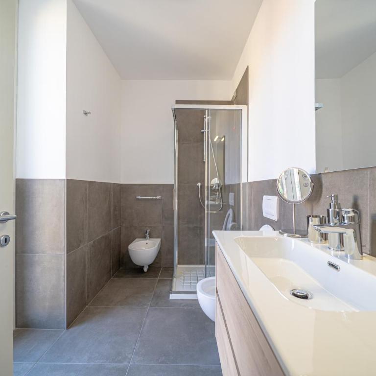Appartamento Baia di Piona - Appartamento con 3 Camere da Letto e con Balcone - 26