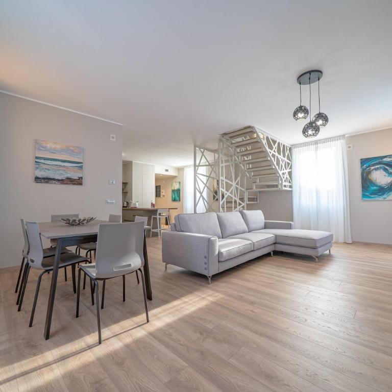 Appartamento Baia di Piona - Appartamento con 3 Camere da Letto e con Balcone - 57