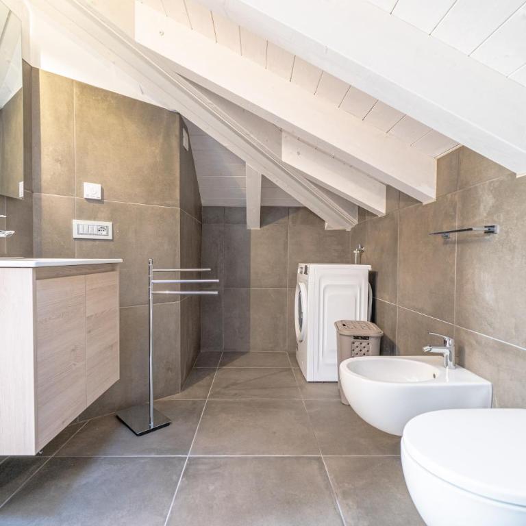 Appartamento Baia di Piona - Appartamento con 3 Camere da Letto e con Balcone - 59