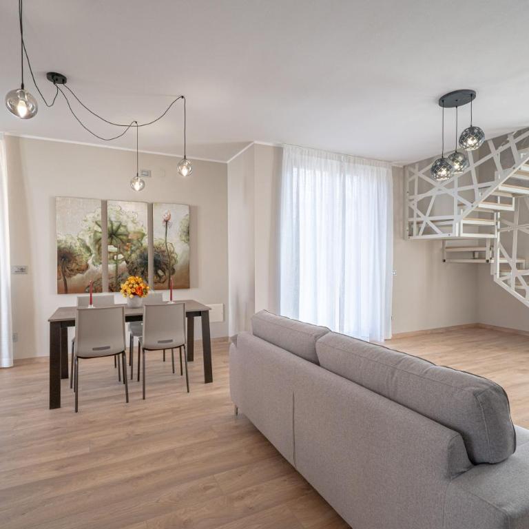 Appartamento Baia di Piona - Appartamento con 3 Camere da Letto e con Balcone - 72
