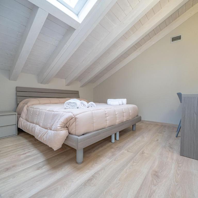 Appartamento Baia di Piona - Appartamento con 3 Camere da Letto e con Balcone - 90