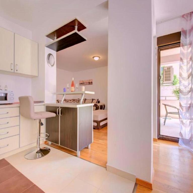 Sea Point apartment Korda - Apartman sa 2 Spavaće Sobe i Terasom - 3