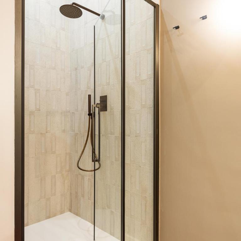 Elegantia Luxury Rooms Trastevere - Camera Matrimoniale Deluxe - 5