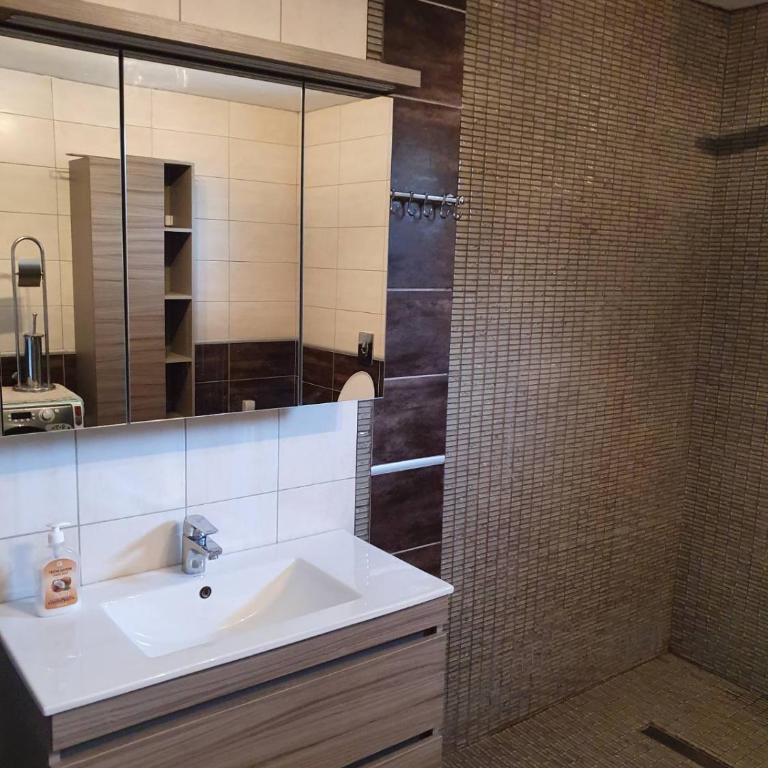 Vila Morava - Two-Bedroom Villa - 13