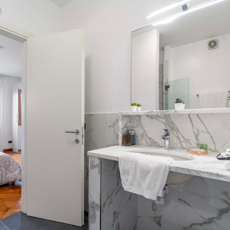 Bed & breakfast Venice Friends - Ampia Camera Matrimoniale - 4