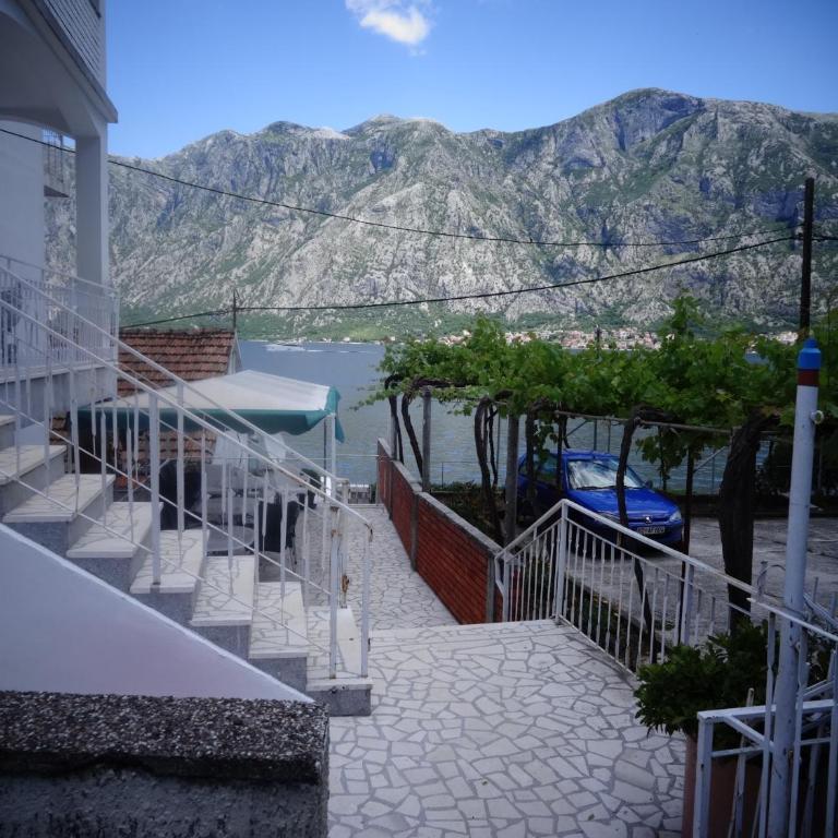 Seaside apartments and rooms - Studio with Terrace - 10