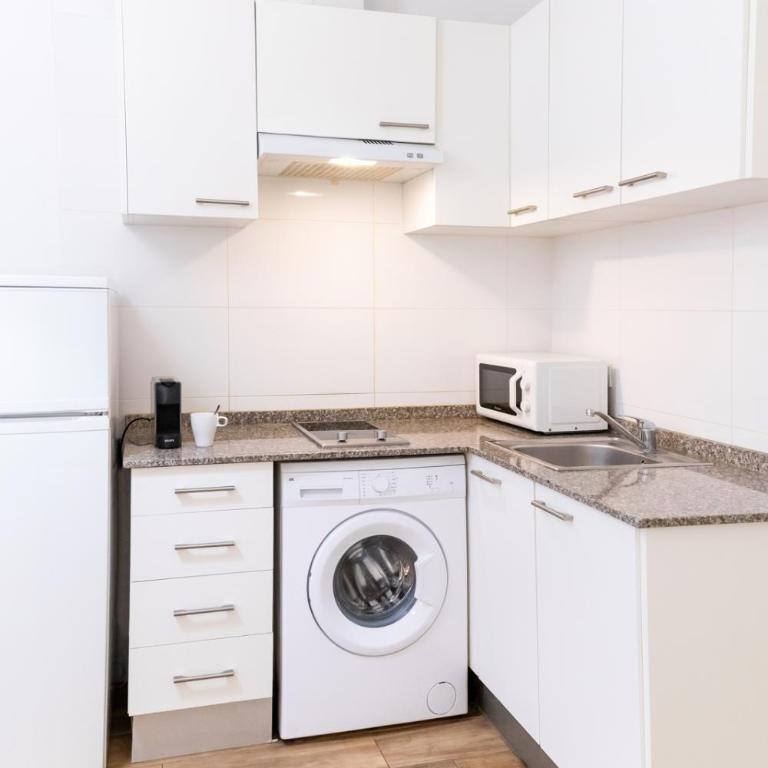 Down Town - One-Bedroom Apartment - 17
