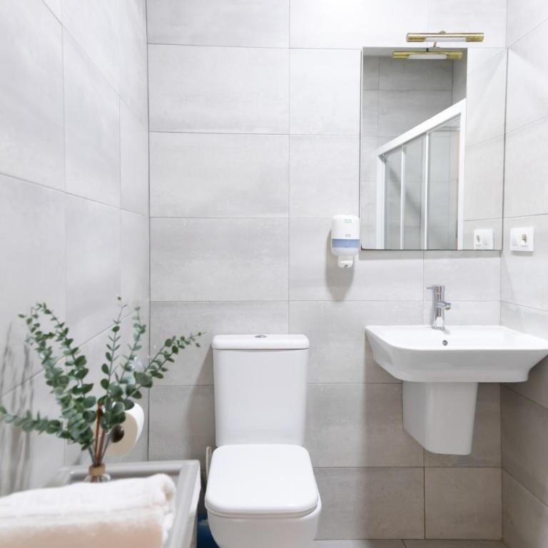 Down Town - One-Bedroom Apartment - 9