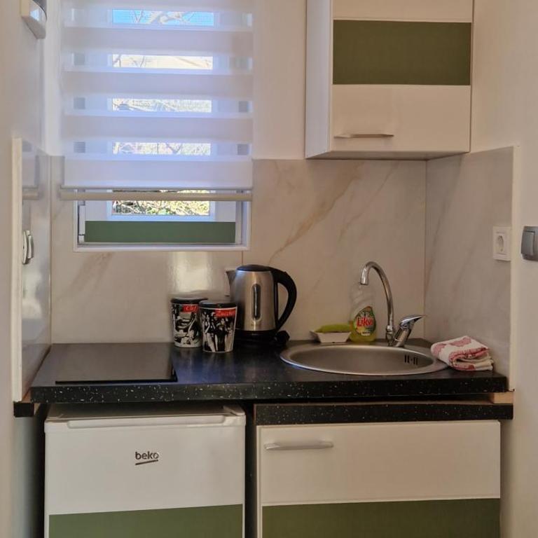 Seaside apartments and rooms - Studio with Terrace - 6