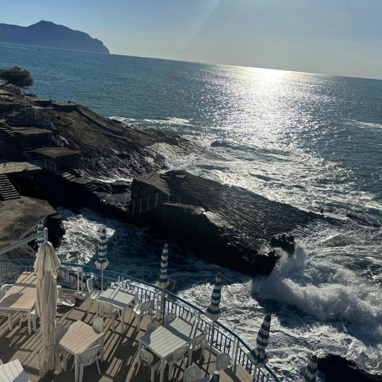 Una finestra sul mare 1 - A window on the sea 1 - Nervi - Genoa - Two-Bedroom Apartment with Sea View - 47