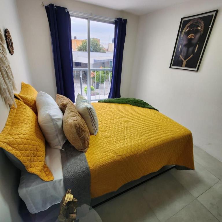 Céntrico, con alberca y estacionamiento - Apartamento de 2 dormitorios - 7