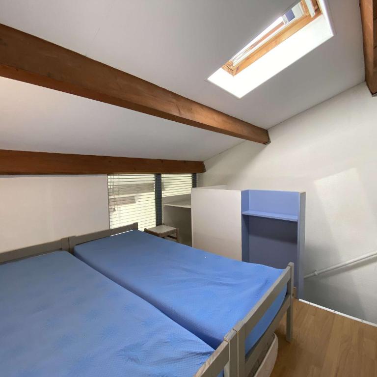 Appartement 2 pièces en duplex avec terrasse et piscine à Balaruc-les-Bains - FR-1-553-301 - Appartement - 8