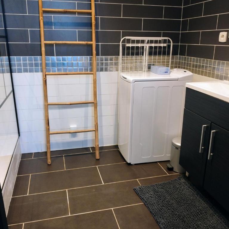kerwatt - Grande et belle maison de ville avec jardin, proche centre et mer - Casa con 5 Camere da Letto - 44