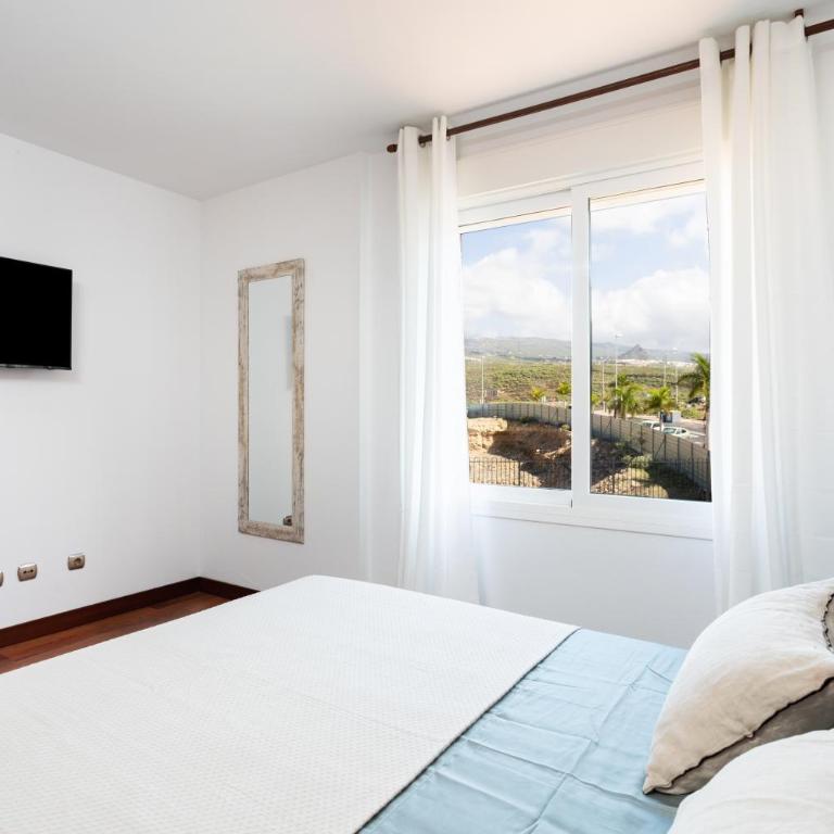 Exclusive villa with private pool 1 kilometer from Los Cristianos Beach - Apartamento - 25