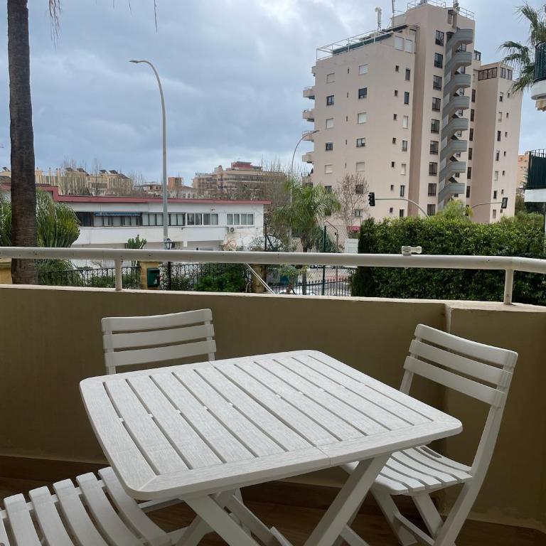 Carihuela Beach I by Holiday Homes Málaga - Apartamento de 1 dormitorio - 50