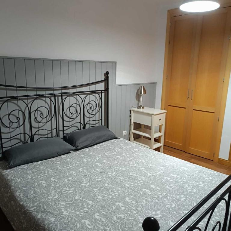 Precioso atico con bonitas vistas a la Peña Oroel - Appartement - 27