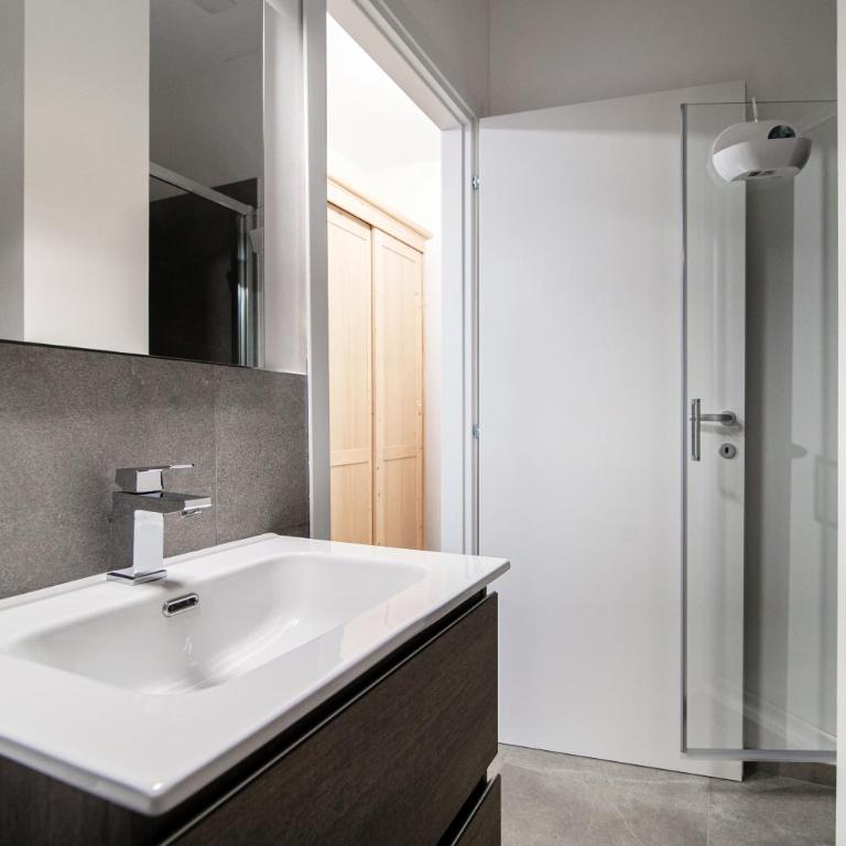 Easylife - Como - Rosales 6 - Lago di Como - Appartamento con 2 Camere da Letto e con Vista Montagna - 21