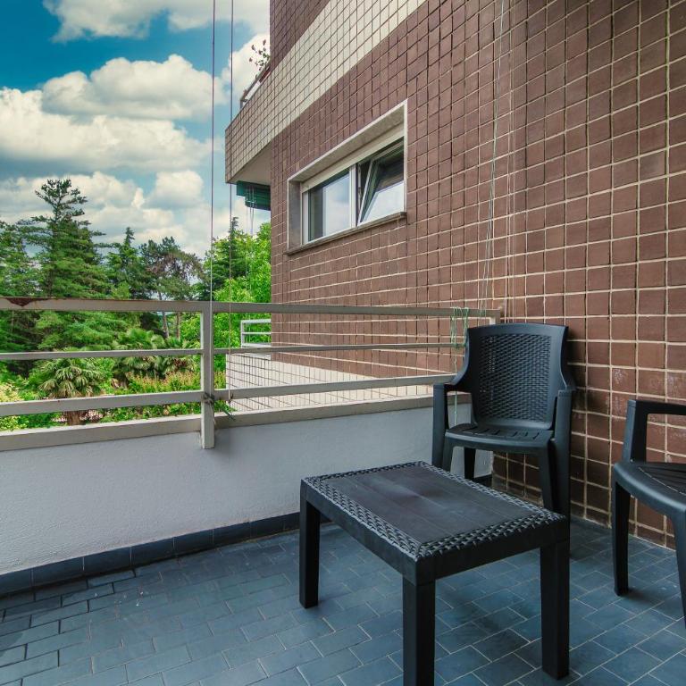 Easylife - Como - Rosales 6 - Lago di Como - Appartamento con 2 Camere da Letto e con Vista Montagna - 4