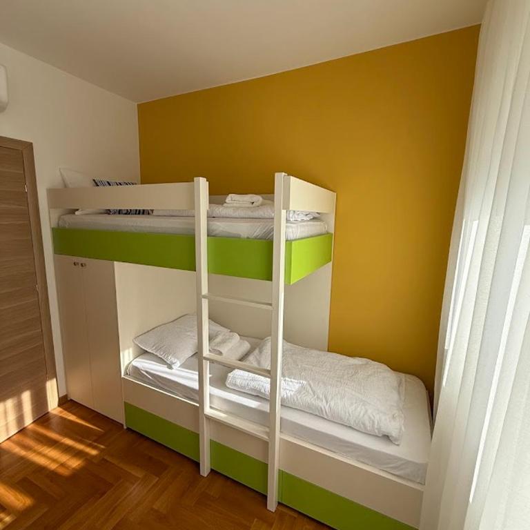 Apartmani Acros - Deluks Dvokrevetna Soba sa Bračnim Krevetom/Zasebnim Krevetima - 6