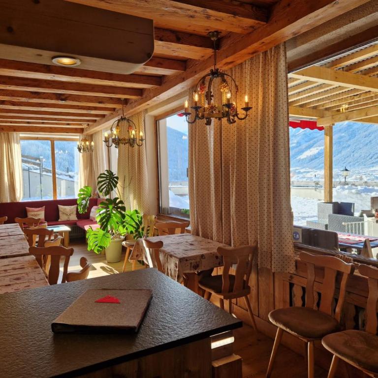 Panorama-Ferienhaus im Stubaital - Haus mit 5 Schlafzimmern - 3