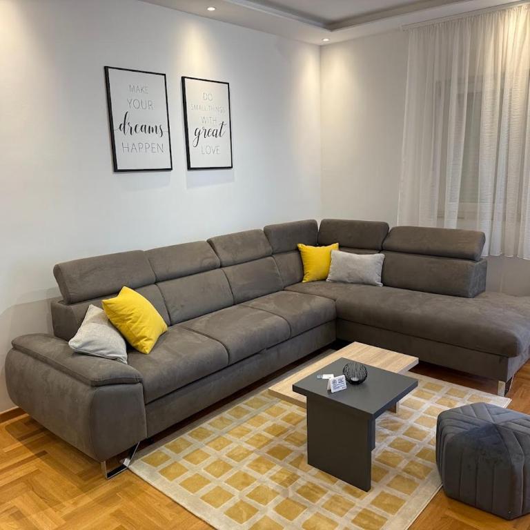 Apartmani Acros - Deluks Dvokrevetna Soba sa Bračnim Krevetom - 7