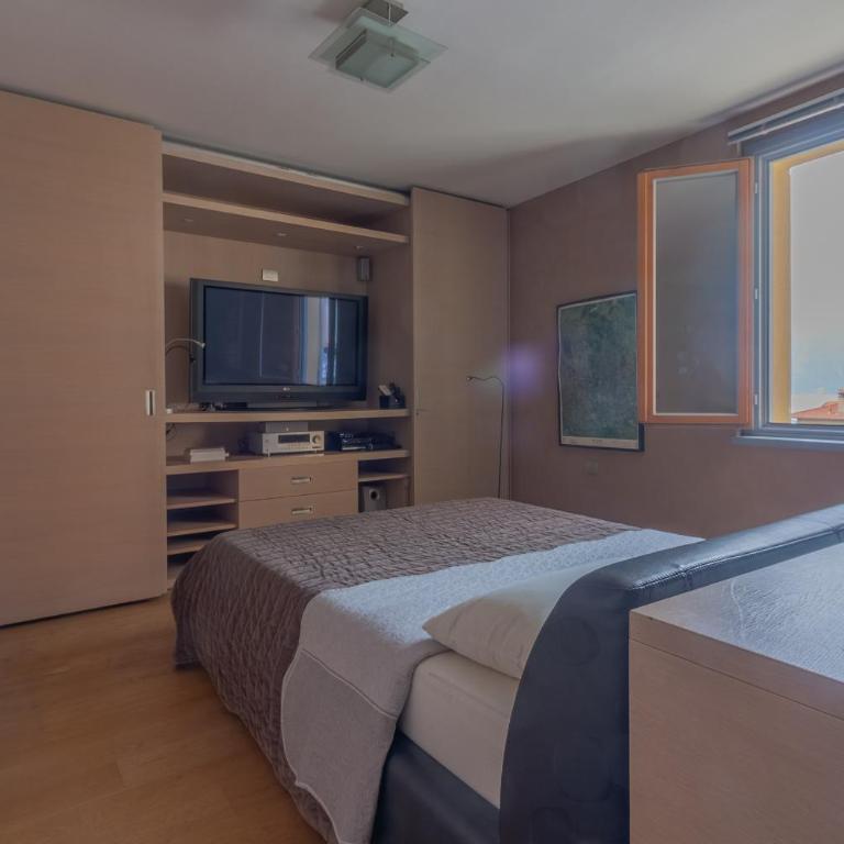 Fontana Penthouse - Casa con 2 Camere da Letto - 13