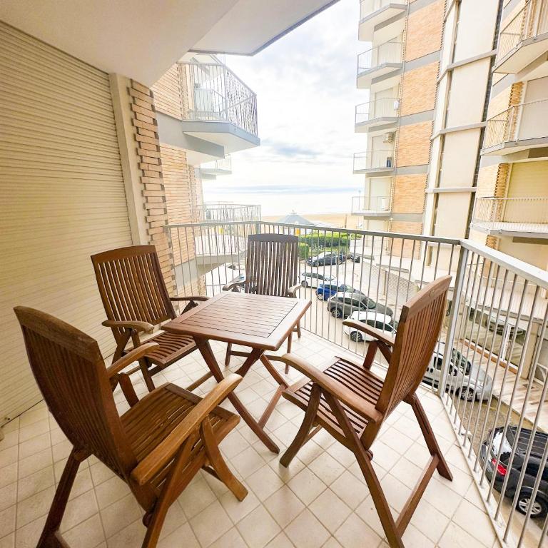 Vista Mare, Centrale - CENTRO COMMERCIALE - Appartamento con 3 Camere da Letto e Vista Mare - 1